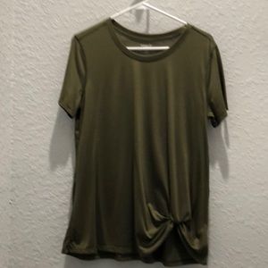 Short sleeve top